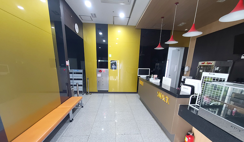 영화관입구