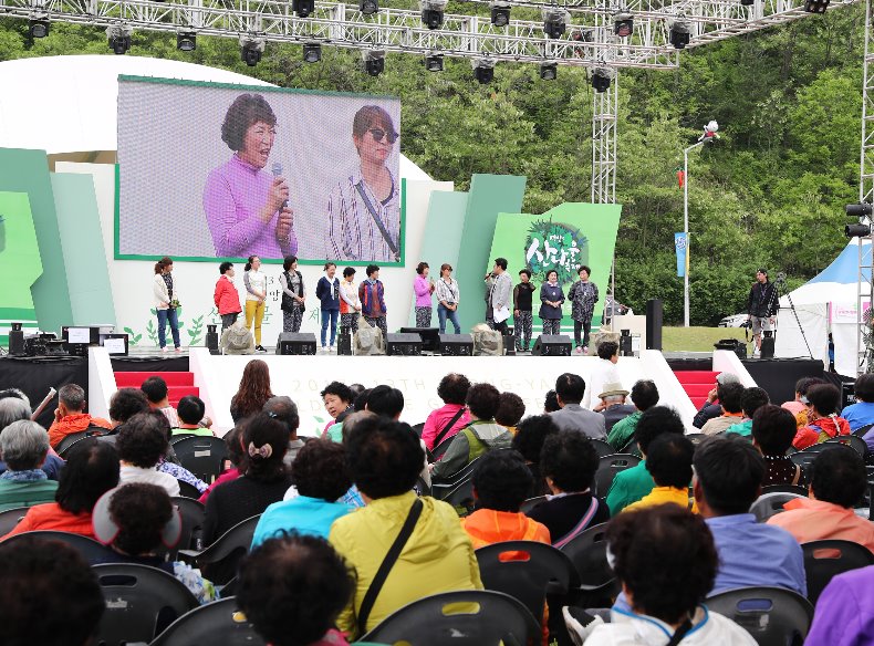 영양-2017산나물축제 (산나물아줌마선발) (2).jpg